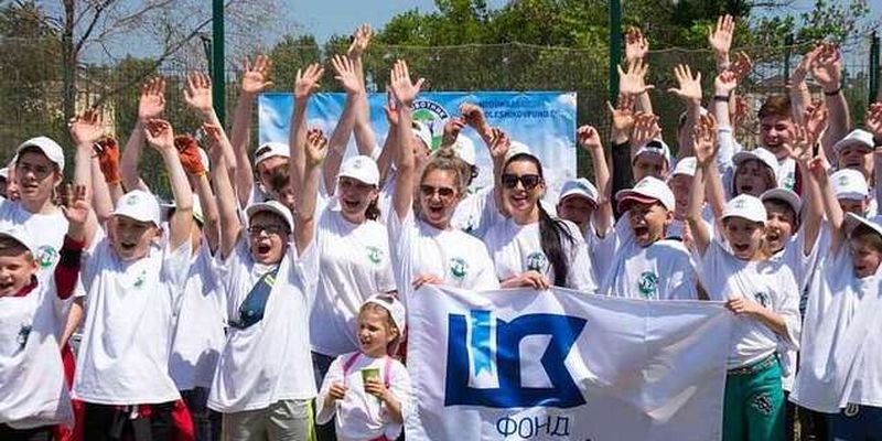 ХК "Донбасс" и Фонд Бориса Колесникова провели масштабные субботники в Дружковке и Константиновке