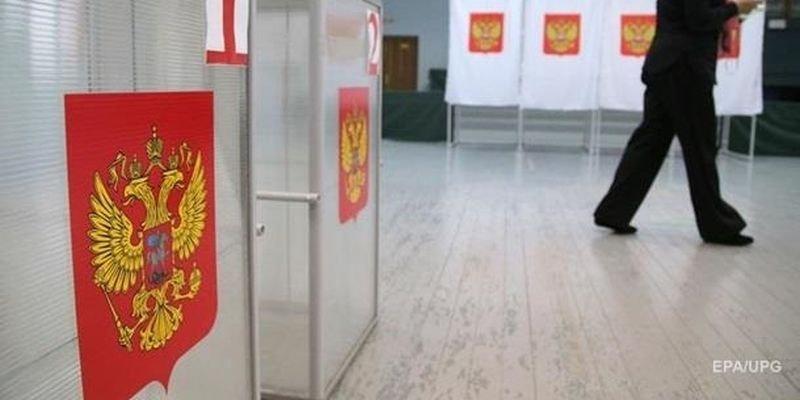 В Луганске российские депутаты агитируют голосовать за Единую Россию
