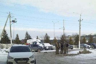 В Симферополе проходит обыск в крымскотатарском комплексе «Алем»