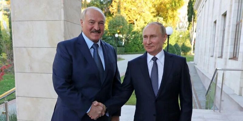 В НАТО жестко предупредили Путина и Лукашенко