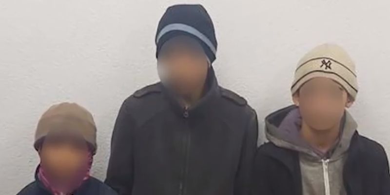 Підлітки нападали на перехожих: в Ужгороді затримали дві банди грабіжників