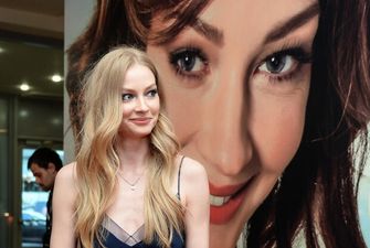 Звезда фильмов "Квартал 95" обескуражила загадочным образом без макияжа: "Мона Лиза"