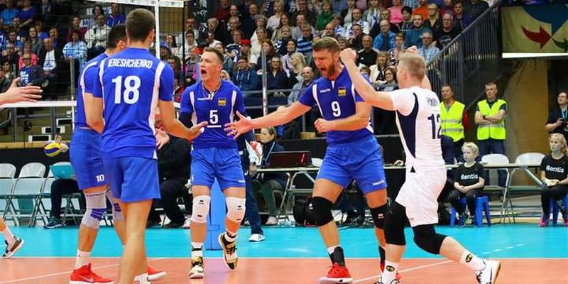 Українці несподівано перемогли на виїзді на старті «Золотої Євроліги» з волейболу