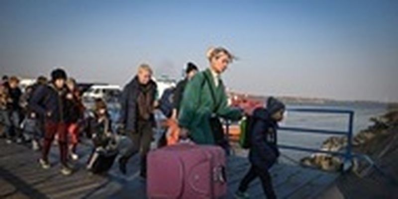 Большинство беженцев в ФРГ не планируют вернуться в Украину - опрос
