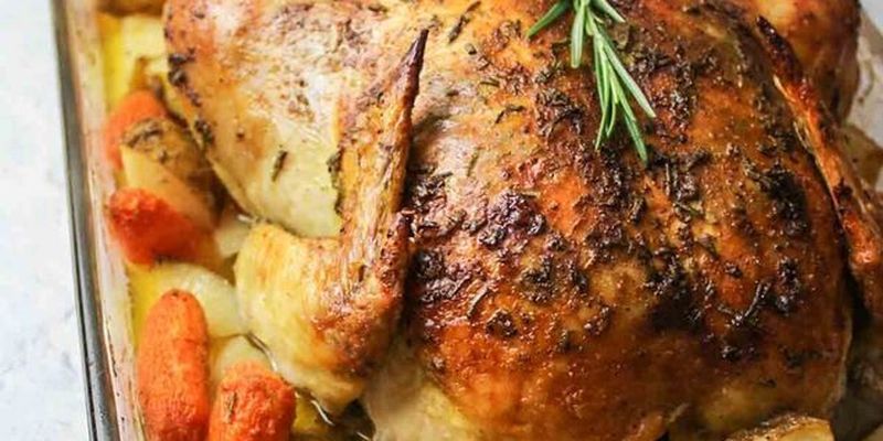В чем нельзя мариновать курицу: мясо будет сухим