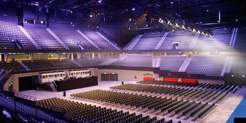 Вместо Евровидения концертный зал в Роттердаме примет заболевших коронавирусом/30 марта в зале уже началась работа по установке первых больничных коек