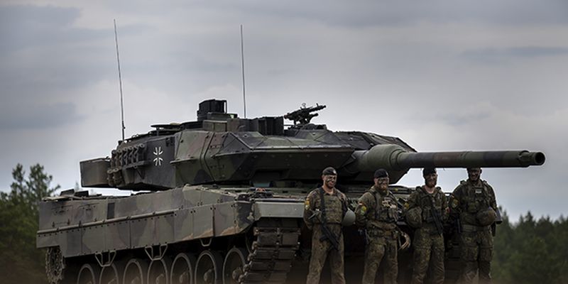 Франція та Польща підштовхують Німеччину до відправки в Україну танків Leopard 2