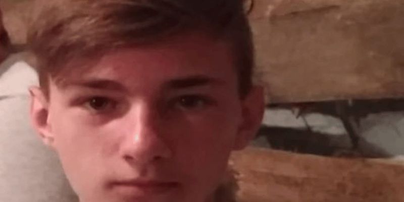 Не вернулся домой: в Харькове разыскивают 14-летнего мальчика