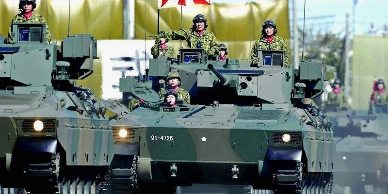 Япония намерена открыто наращивать военный потенциал: в КНР заявили о гонке вооружения