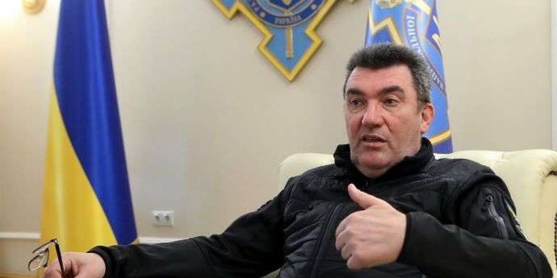 Данилов предупредил украинцев о приближающихся сложных месяцах