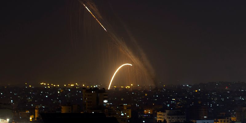 99% перехваченных целей: Иран запустил по Израилю более 300 ракет и БПЛА, — ЦАХАЛ