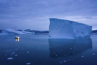 Гренландія вирішила продавати воду з льодовиків, які тануть унаслідок змін клімату