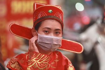 У Китаї повідомили про нові випадки коронавірусу: ще двоє людей заразилися всередині країни