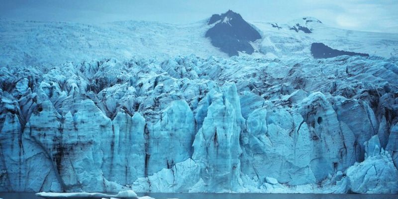 Ученые выявили первую в истории волну тепла в Антарктиде