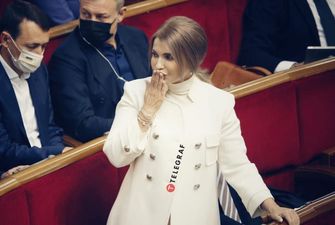 Юлия Тимошенко показалась в стильном образе и получила массу комплиментов