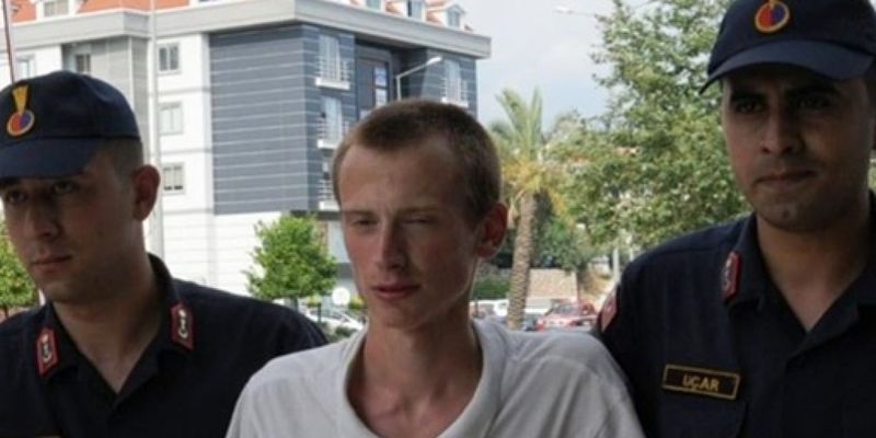 На отдыхе в Турции украинец убил отца