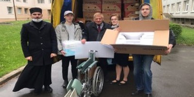 На Волыни благотворители при содействии Волынской семинарии УПЦ купили медоборудование онкобольным детям