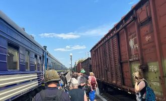 В Николаев прибыл эвакуационный поезд из Херсона