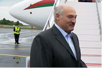 Лукашенко: Беларусь не будет принимать самолеты из Украины