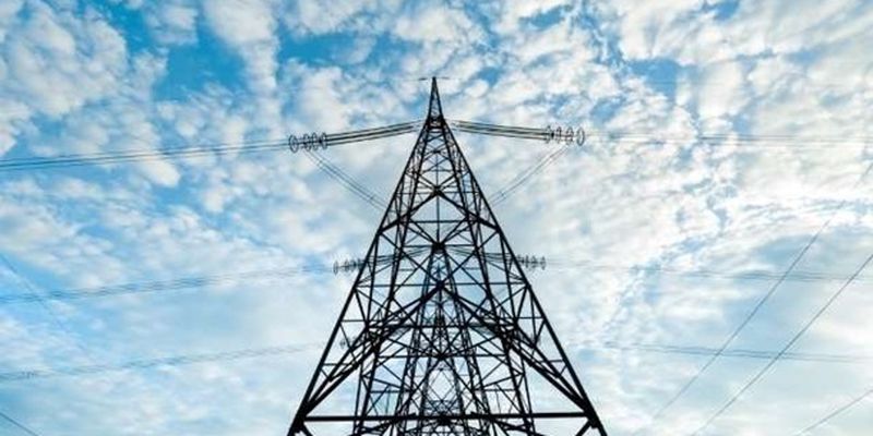 Тарифы на электроэнергию сохранили еще на месяц