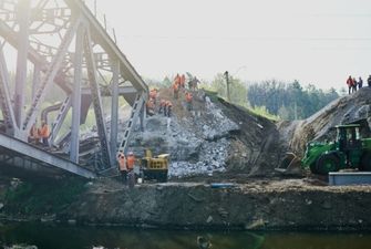 Укравтодор обеспечил проезд через 31 временную переправу возле разрушенных мостов