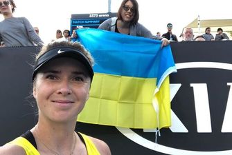 Свитолина с фагом Украины произвела фурор на Australian Open