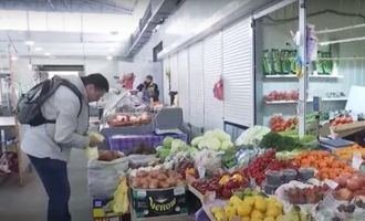 Удовольствие не из дешевых: в Украине выросли цены на популярные овощи, из которых готовят салаты