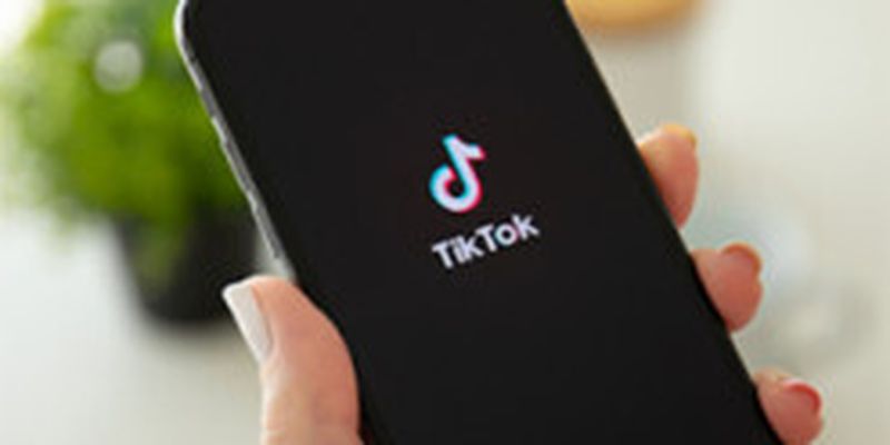 На TikTok подали до суду за смертельний челендж із задушенням: жертв побільшало
