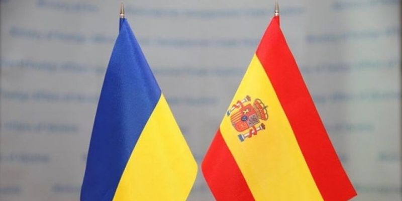 Испания передаст Украине более 160 единиц оборудования для восстановления электросетей