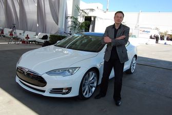 Акції Tesla рекордно здорожчали та перевищили позначку $500 за одиницю