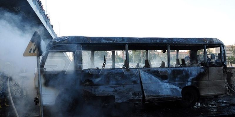 В Дамаске при взрыве автобуса погибли 14 военных