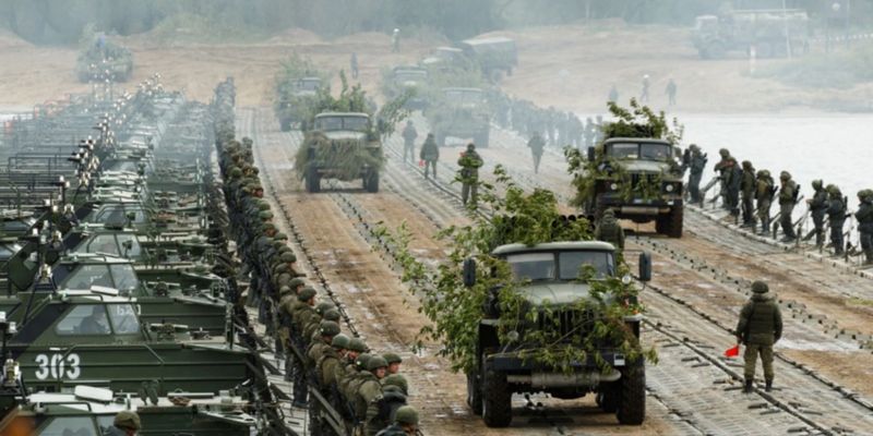 В МИД Украины назвали точную цифру российских военных на границе с Украиной