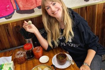 "Голова качура і його яйце": Леся Нікітюк похизувалася своїм китайським сніданком