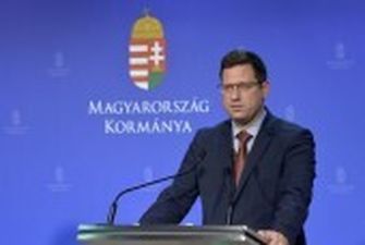Угорщина назвала заяви Зеленського про російські ракети в Польщі "безвідповідальними"