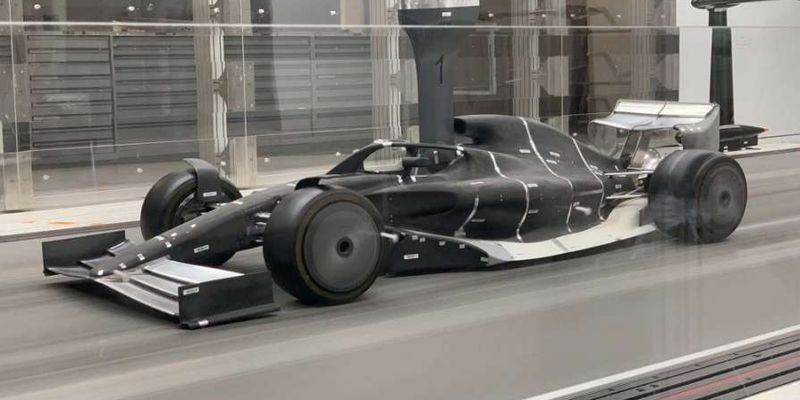Формула-1 показала прототип нового болида 2021-го года