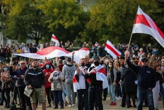 Протесты в Беларуси: список политзаключенных увеличился до 342