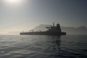 Гибралтар отказывается задерживать иранский танкер по запросу США