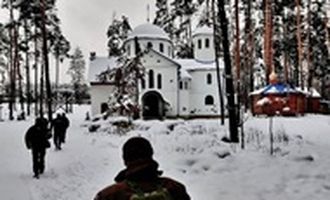 СБУ обыскивает монастыри УПЦ МП на Житомирщине