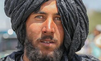 Совбез ООН призвал талибов прекратить дискриминацию женщин