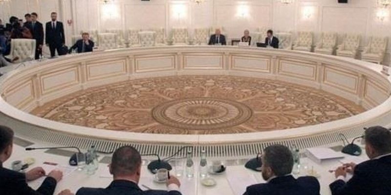 "Формулы Штайнмайера" не будет? Всплыли важные детали переговоров по Донбассу в Минске