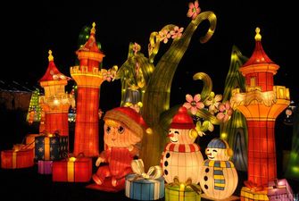 Десятки інсталяцій та світлове шоу: у Києві на Співочому полі відсвяткують Китайський Новий рік
