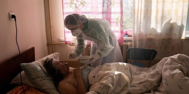 В Киеве за сутки – 1 344 случая коронавируса, 17 больных умерли