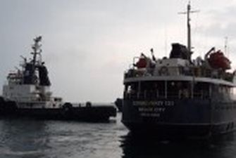 Перше судно з українською пшеницею прибуло до Стамбула - ЗМІ