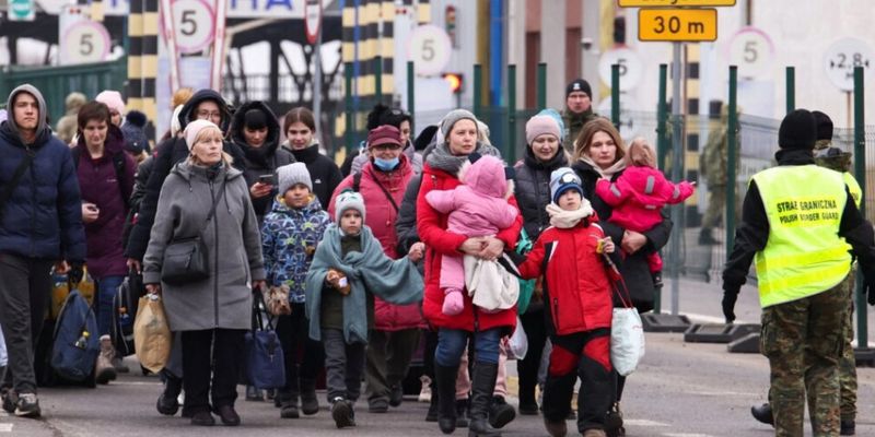 В Польше все украинские беженцам получат новый статус: подробности