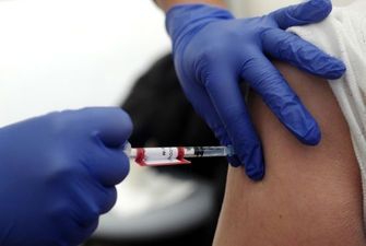Євросоюз хоче передати надлишки вакцин від коронавірусу бідним країнам