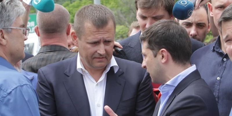 Мэр Днипра просит Зеленского объявить досрочные местные выборы