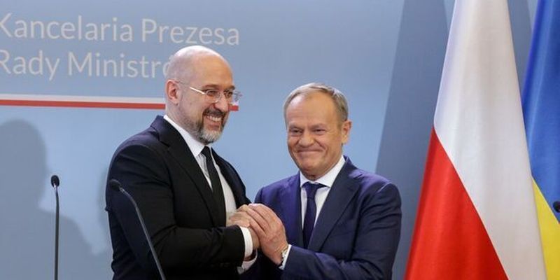 Сусідське примирення: Польща та Україна почали чесний діалог, але відклали вирішення "історичних розбіжностей"