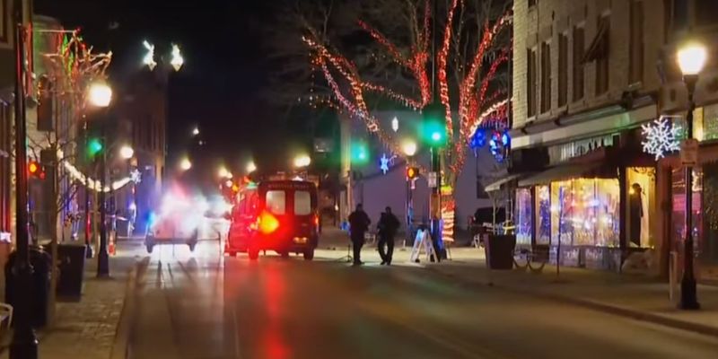 "Это было ужасно": свыше 40 людей стали жертвами ДТП на рождественском параде