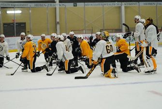 НХЛ разрешила командам проводить тренировки с увеличенным числом участников