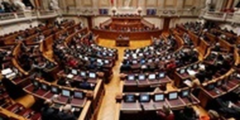 В Португалии на парламентских выборах победила правоцентристская партия
